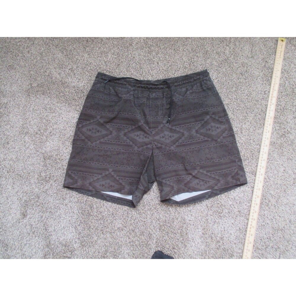Chubbies The Quests Shorts Mens L 7 Inseam Grey Black Aztec Compression Lined